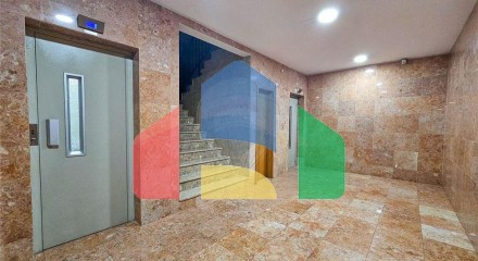 Residential - Condo/Apartment - T2 - Paranhos, Oporto - PT