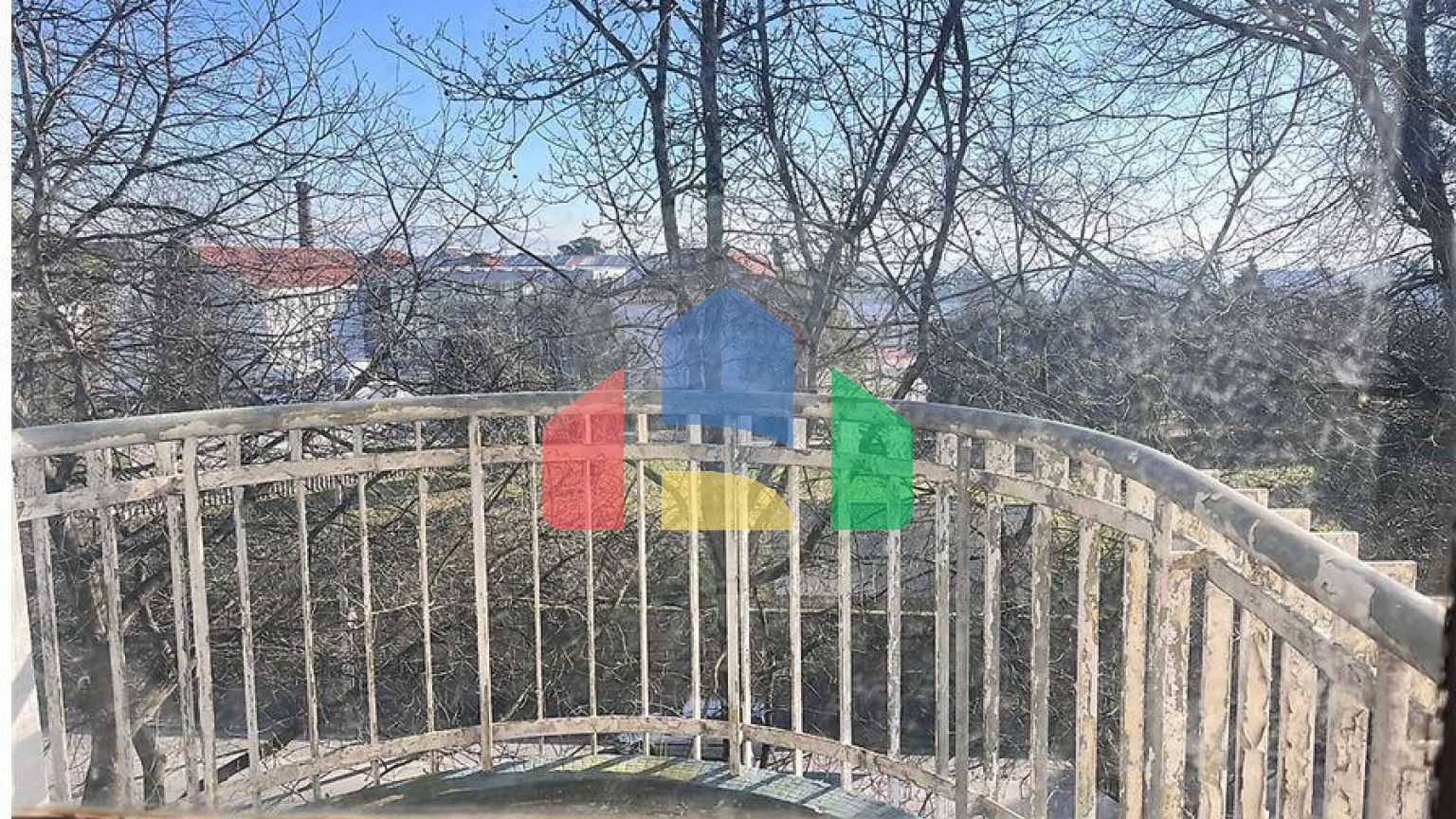 Residential - Condo/Apartment - T3 - Paranhos, Oporto - PT