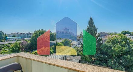 Residential - Condo/Apartment - T4 - Paranhos, Oporto - PT