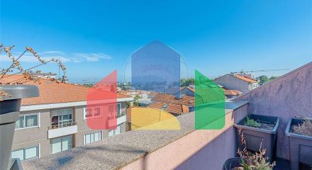 Residential - Condo/Apartment - T4 - Paranhos, Oporto - PT