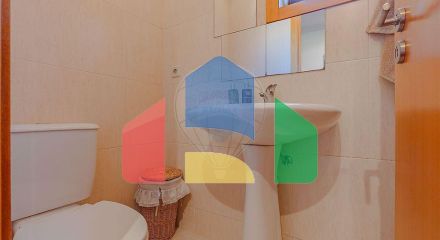 Residential - Condo/Apartment - T4 - Paranhos, Oporto - PT