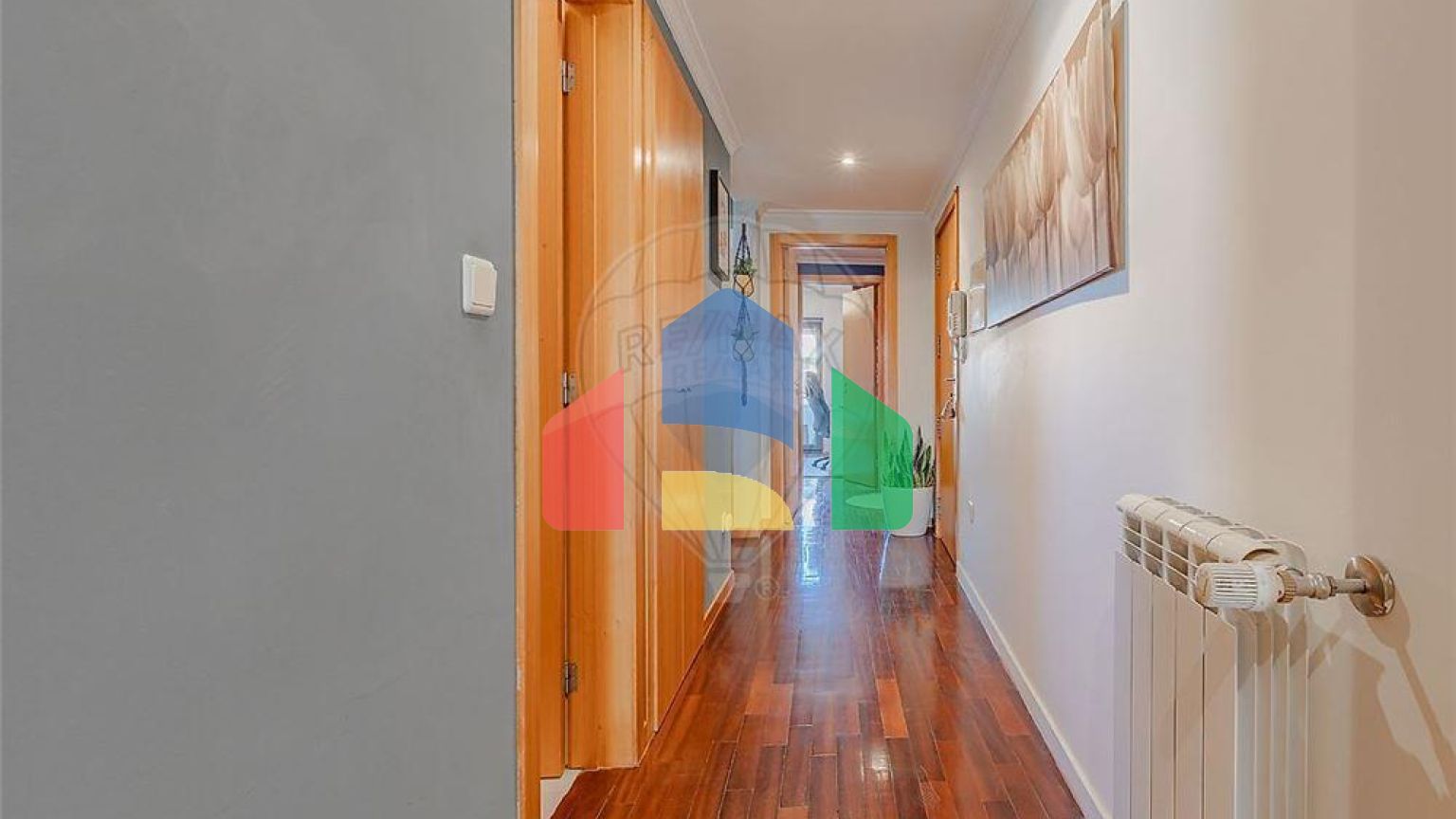 Residential - Condo/Apartment - T4 - Paranhos, Oporto - PT