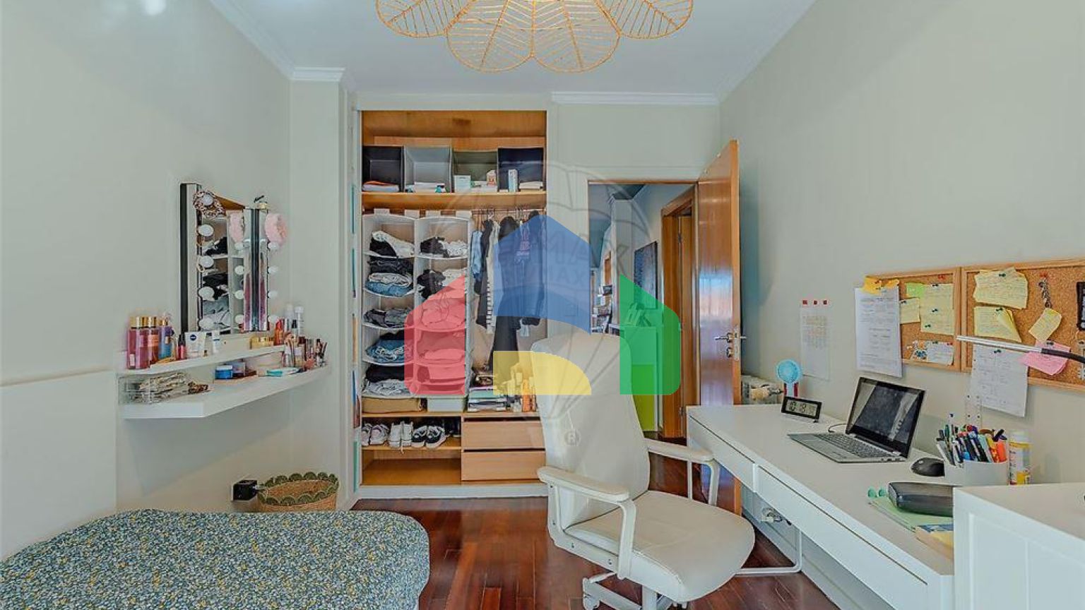 Residential - Condo/Apartment - T4 - Paranhos, Oporto - PT