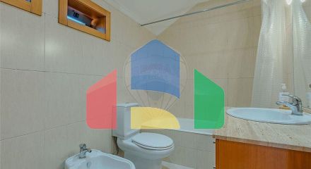 Residential - Condo/Apartment - T4 - Paranhos, Oporto - PT