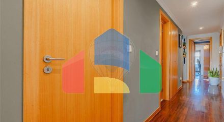 Residential - Condo/Apartment - T4 - Paranhos, Oporto - PT