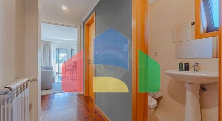 Residential - Condo/Apartment - T4 - Paranhos, Oporto - PT