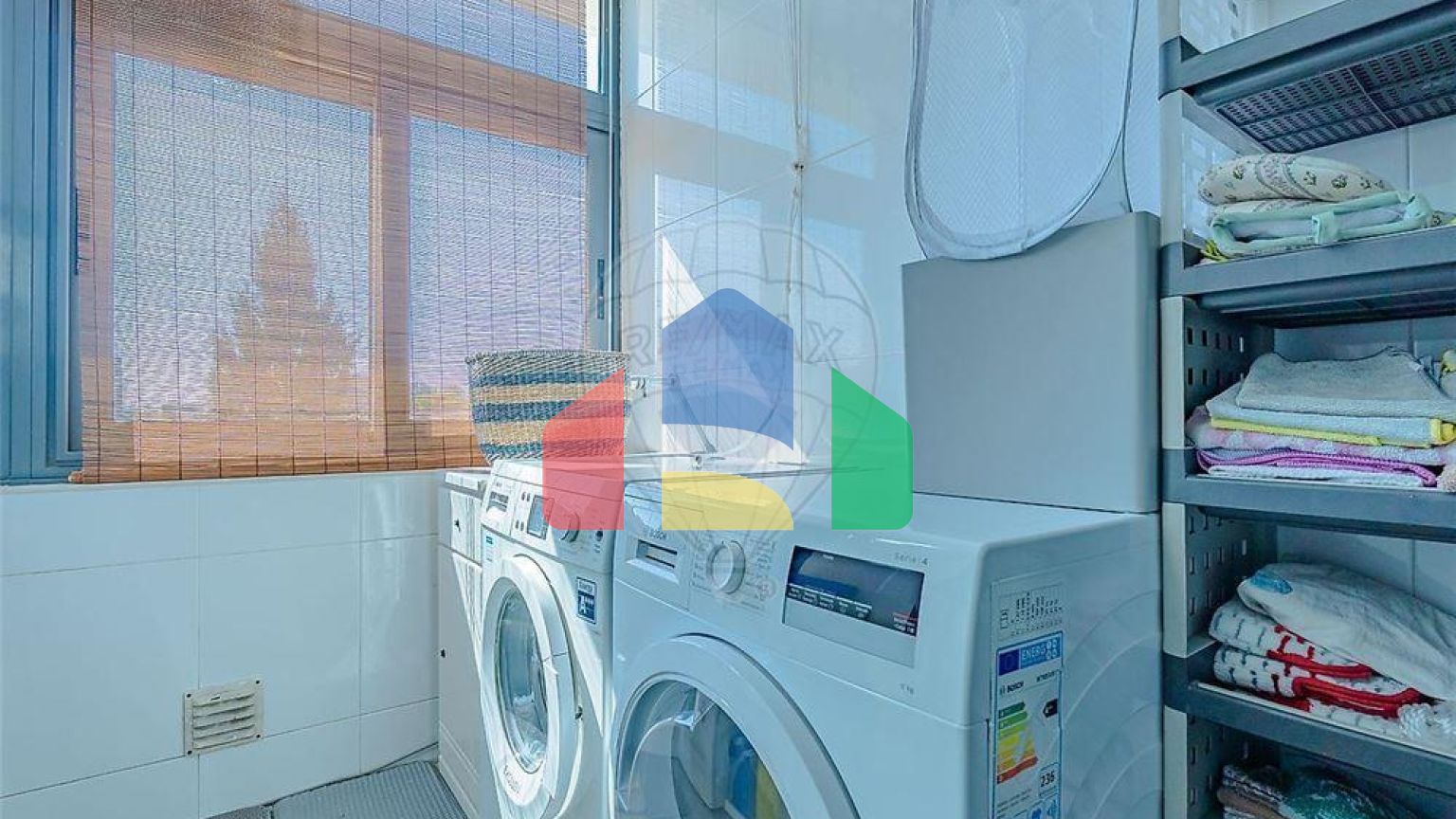 Residential - Condo/Apartment - T4 - Paranhos, Oporto - PT