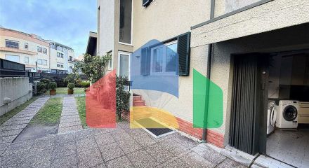 Residential - Single Family Home - T4 - Paranhos, Oporto - PT