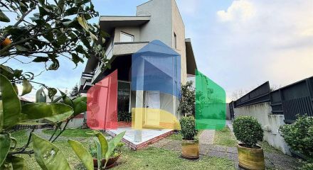 Residential - Single Family Home - T4 - Paranhos, Oporto - PT