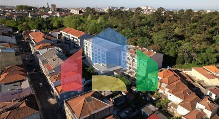 Residential - Condo/Apartment - T2 - Paranhos, Oporto - PT