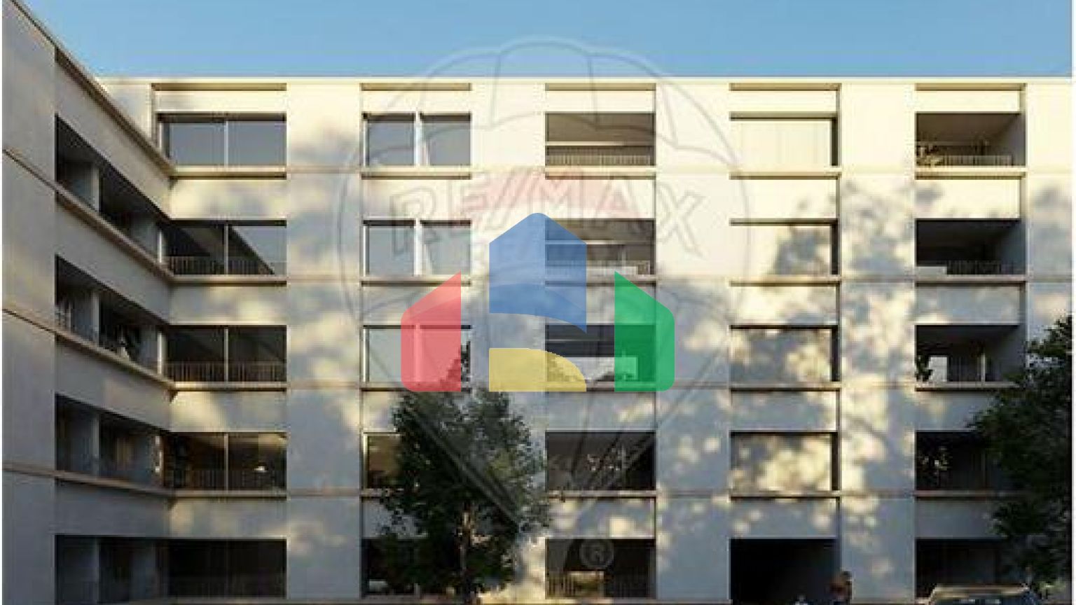 Residential - Condo/Apartment - T2 - Paranhos, Oporto - PT