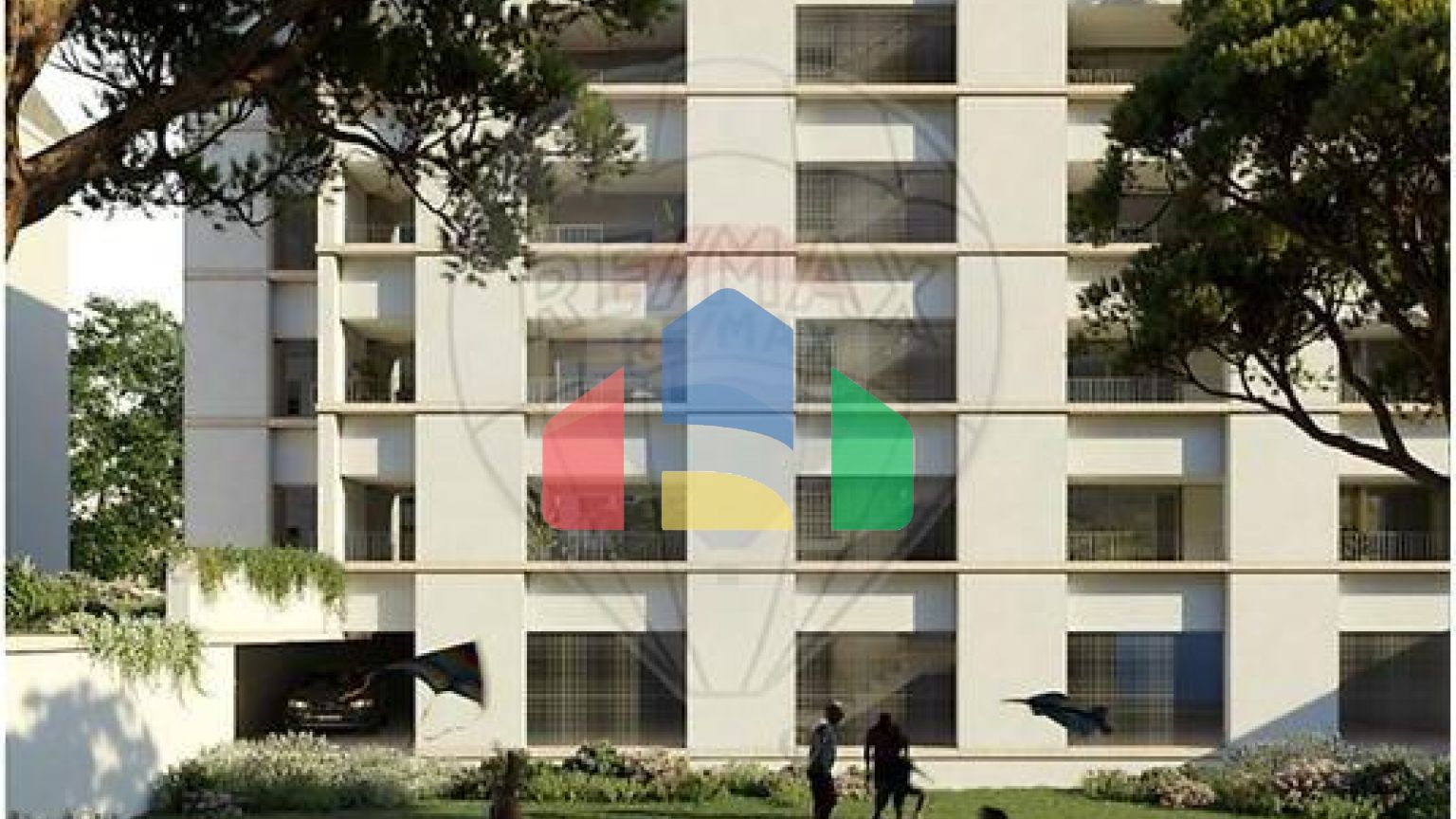 Residential - Condo/Apartment - T2 - Paranhos, Oporto - PT