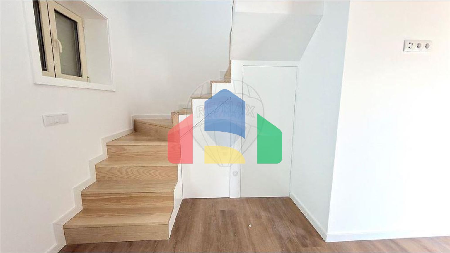 Residential - Single Family Home - T1 - Paranhos, Oporto - PT