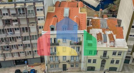Residential - Condo/Apartment - T4 - Campolide, Lisbon - PT