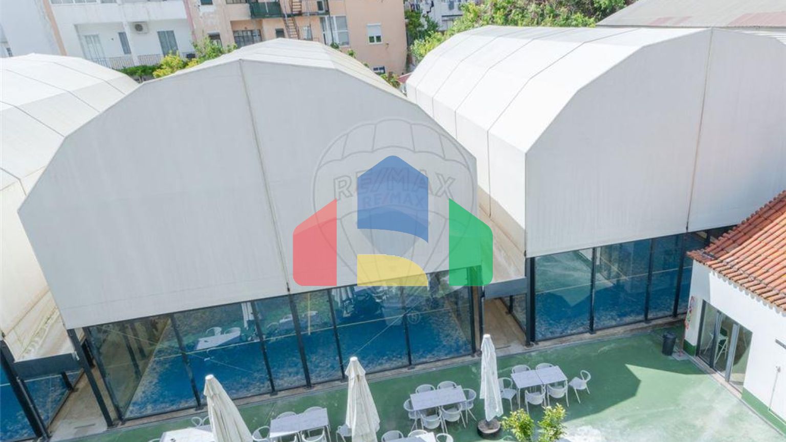 Residential - Condo/Apartment - T4 - Campolide, Lisbon - PT