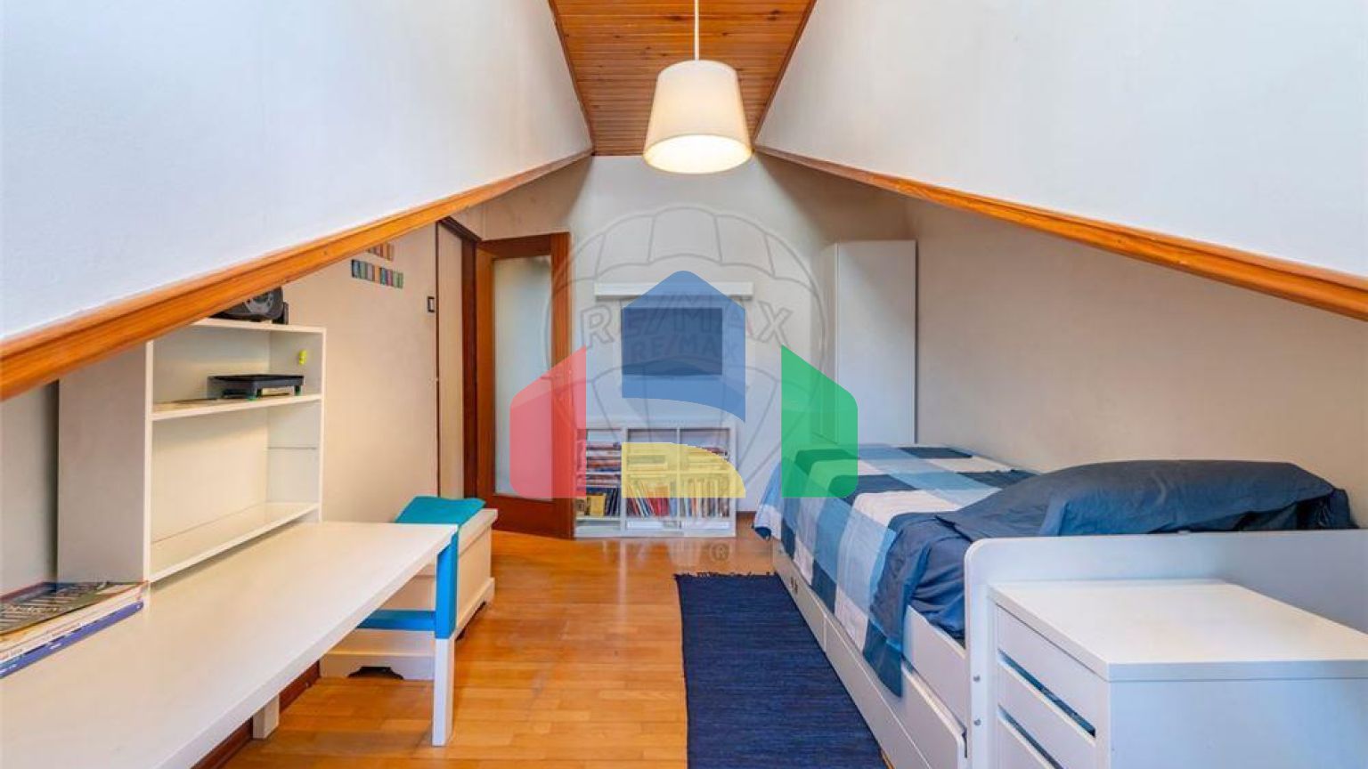 Residential - Condo/Apartment - T4 - Campolide, Lisbon - PT