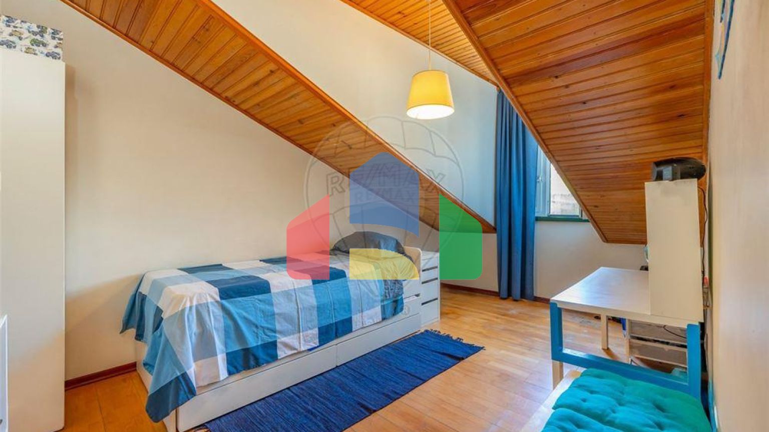 Residential - Condo/Apartment - T4 - Campolide, Lisbon - PT