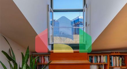 Residential - Condo/Apartment - T4 - Campolide, Lisbon - PT