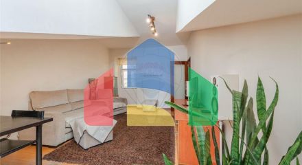 Residential - Condo/Apartment - T4 - Campolide, Lisbon - PT