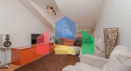 Residential - Condo/Apartment - T4 - Campolide, Lisbon - PT