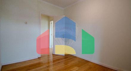 Residential - Condo/Apartment - T3 - Campolide, Lisbon - PT