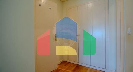 Residential - Condo/Apartment - T3 - Campolide, Lisbon - PT