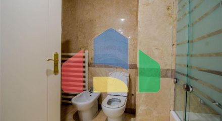 Residential - Condo/Apartment - T3 - Campolide, Lisbon - PT