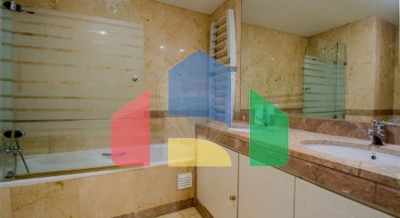 Residential - Condo/Apartment - T3 - Campolide, Lisbon - PT