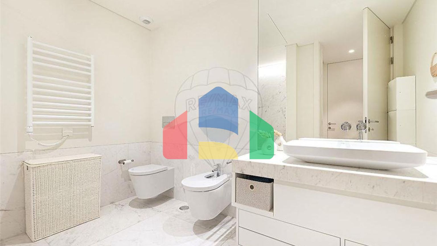 Residential - Condo/Apartment - T1 - Campolide, Lisbon - PT