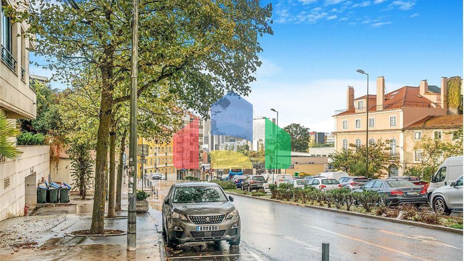 Residential - Condo/Apartment - T1 - Campolide, Lisbon - PT