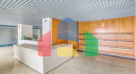 Residential - Condo/Apartment - T1 - Campolide, Lisbon - PT