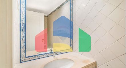 Residential - Condo/Apartment - T1 - Campolide, Lisbon - PT