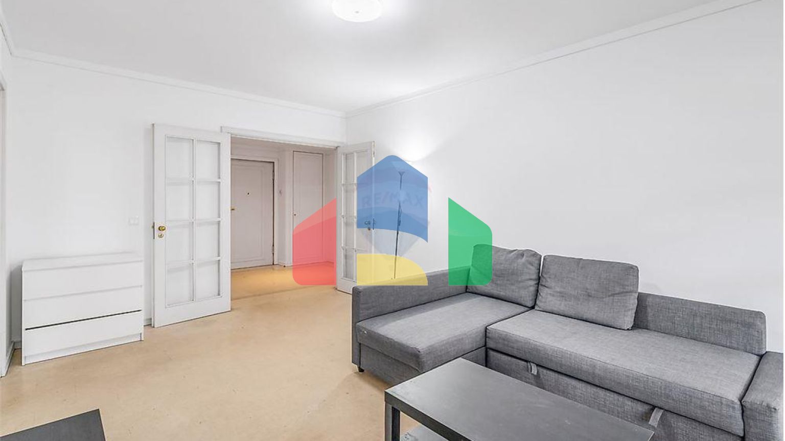 Residential - Condo/Apartment - T1 - Campolide, Lisbon - PT