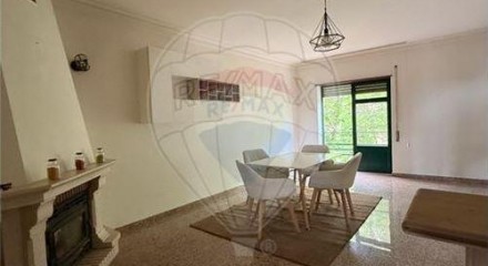 Residential - Condo/Apartment - T2 - Palmela, Palmela - PT