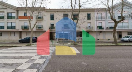 Residential - Condo/Apartment - T2 - Palmela, Palmela - PT
