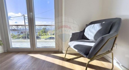 Residential - Single Family Home - T3 - Palmela, Palmela - PT