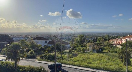 Residential - Single Family Home - T3 - Palmela, Palmela - PT