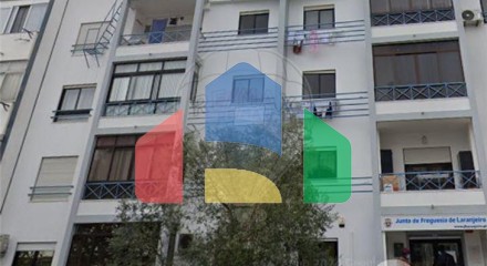 Residential - Condo/Apartment - T1 - Laranjeiro e Feijó, Almada - PT