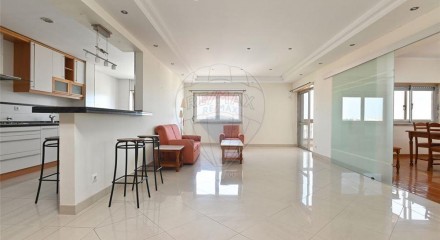 Residential - Condo/Apartment - T3 - Cascais e Estoril, Cascais - PT