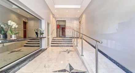 Residential - Condo/Apartment - T3 - Cascais e Estoril, Cascais - PT