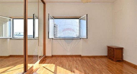 Residential - Condo/Apartment - T3 - Cascais e Estoril, Cascais - PT