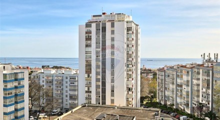 Residential - Condo/Apartment - T3 - Cascais e Estoril, Cascais - PT
