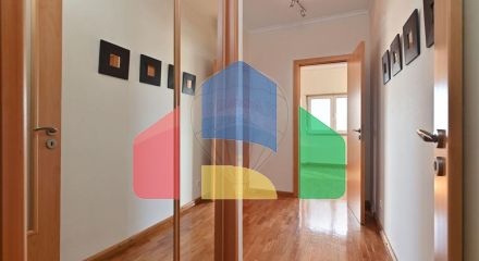 Residential - Condo/Apartment - T3 - Cascais e Estoril, Cascais - PT Residential - Condo/Apartment - T3 - Cascais e Estoril, Cascais - PT