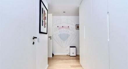 Residential - Condo/Apartment - T3 - Cascais e Estoril, Cascais - PT