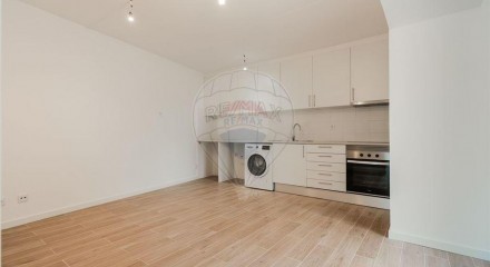 Residential - Single Family Home - T5 - Cascais e Estoril, Cascais - PT