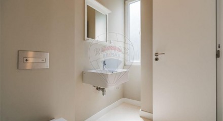 Residential - Single Family Home - T5 - Cascais e Estoril, Cascais - PT