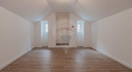 Residential - Single Family Home - T5 - Cascais e Estoril, Cascais - PT