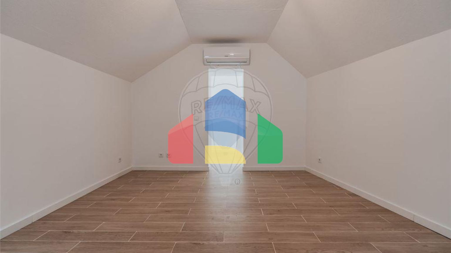 Residential - Single Family Home - T5 - Cascais e Estoril, Cascais - PT