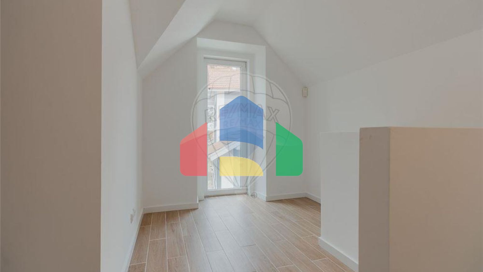 Residential - Single Family Home - T5 - Cascais e Estoril, Cascais - PT