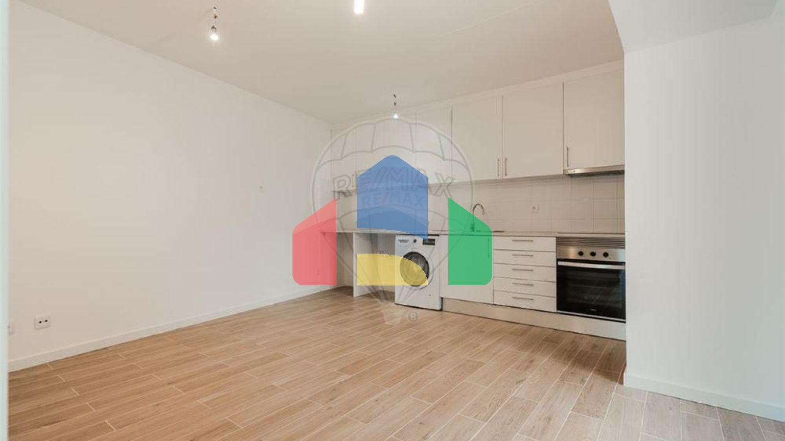 Residential - Single Family Home - T5 - Cascais e Estoril, Cascais - PT